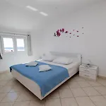 شقة With Swimming Pool - 12116 تْسْغيكفانِتْسا
