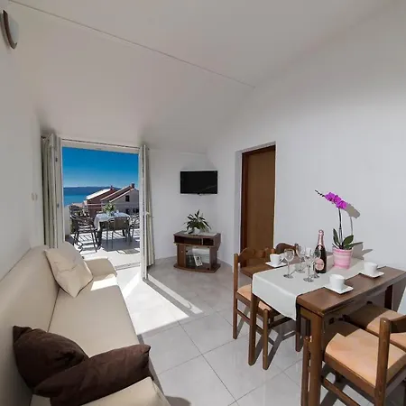 Apartment With A Swimming Pool - 12116 *