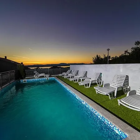 With A Swimming Pool - 12116 Apartment Crikvenica