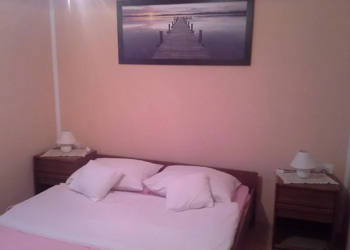 Apartament With Swimming Pool - 12116 *