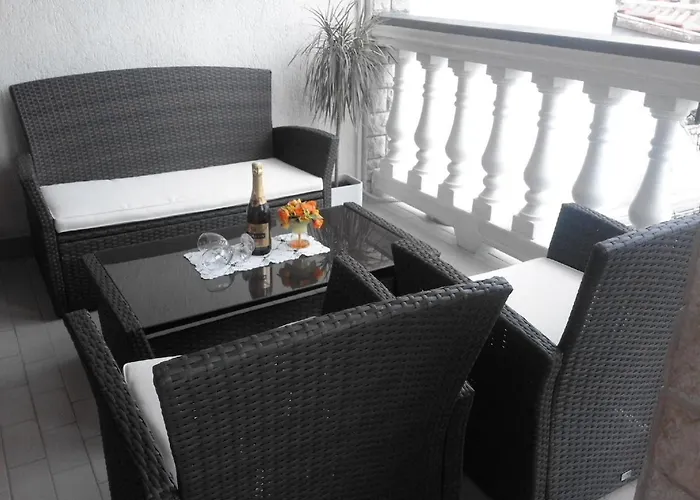 Apartament With Swimming Pool - 12116