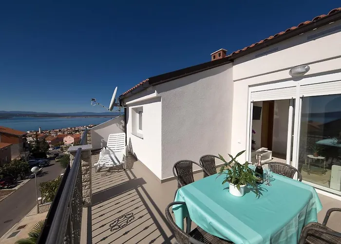 With Swimming Pool - 12116 Apartament